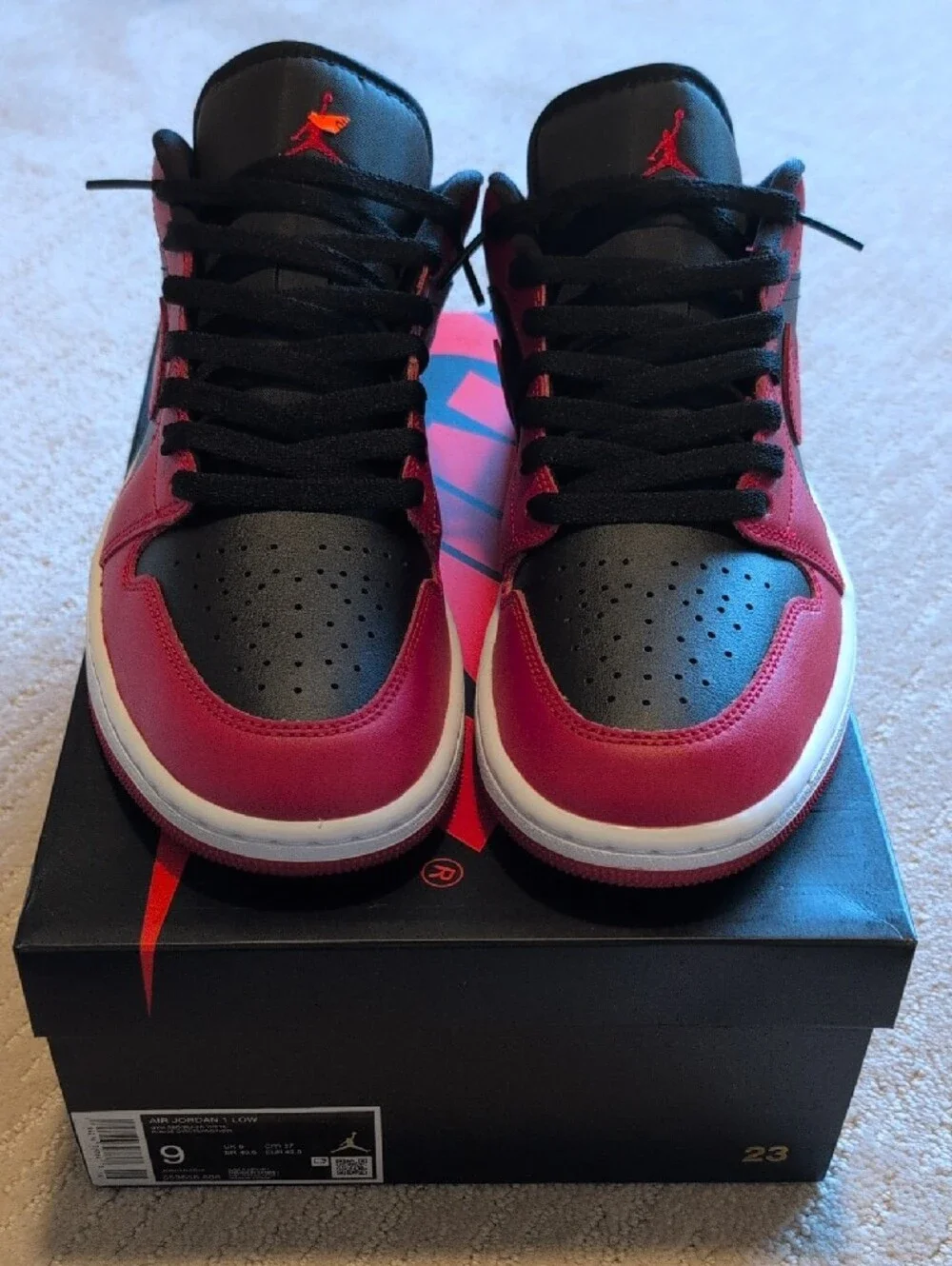Nike Air Jordan 1 Low: Black & Red